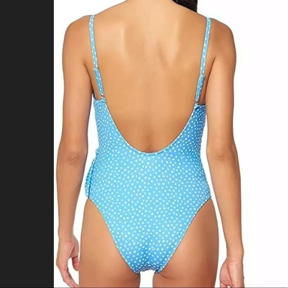 JESSICA Simpson On the Spot One Piece Swimsuit